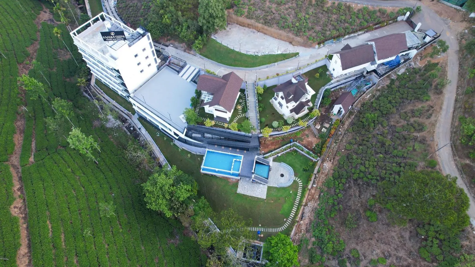 Eagles Glide Resort Pirmed Aparthotel