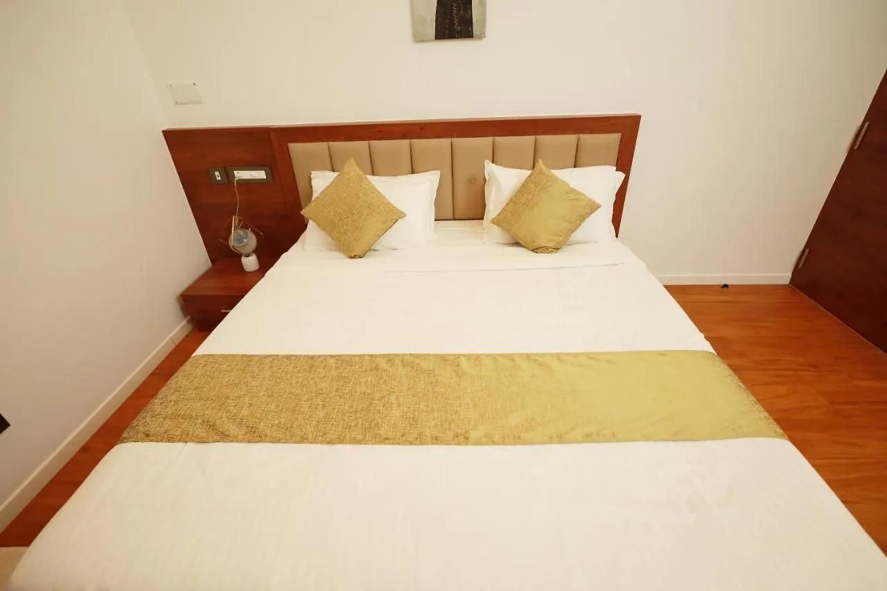 Eagles Glide Resort Pirmed Aparthotel